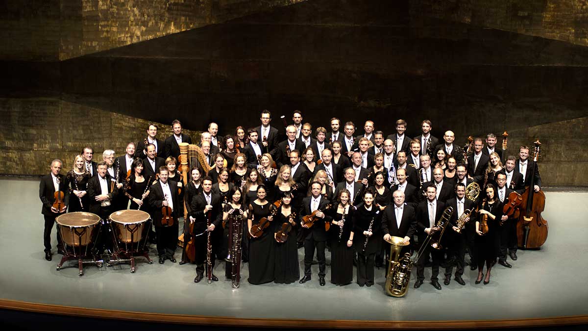 I | Reflections / Reflets